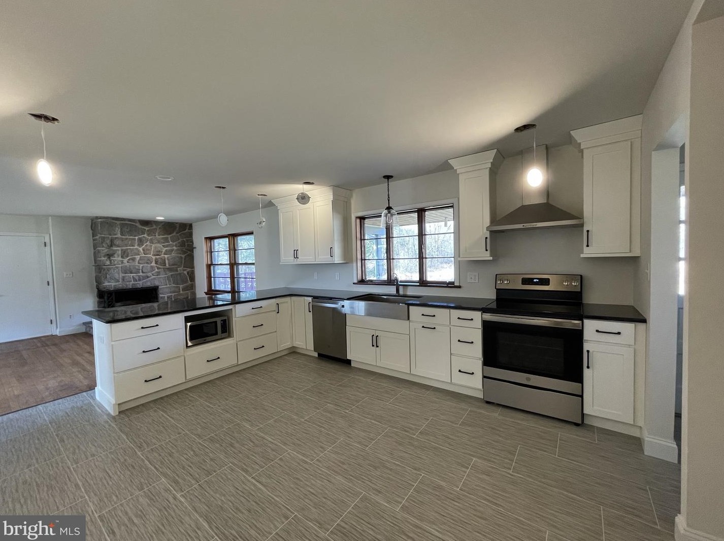 1131 Ridge Rd, Pottstown, PA 19465