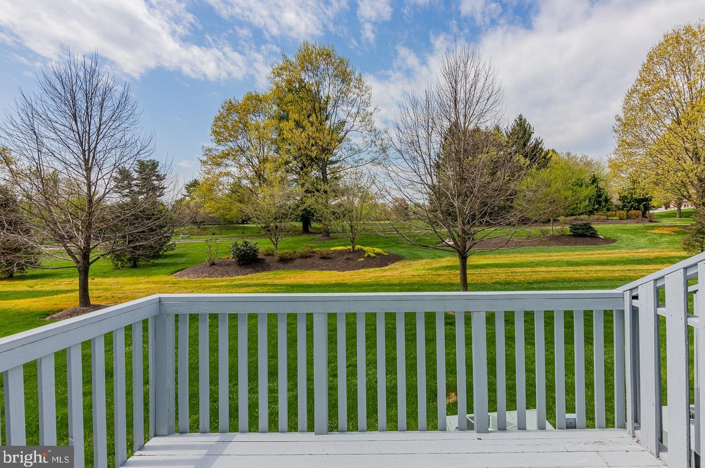 67 Buttonwood Dr, Exton, PA 19341-2062