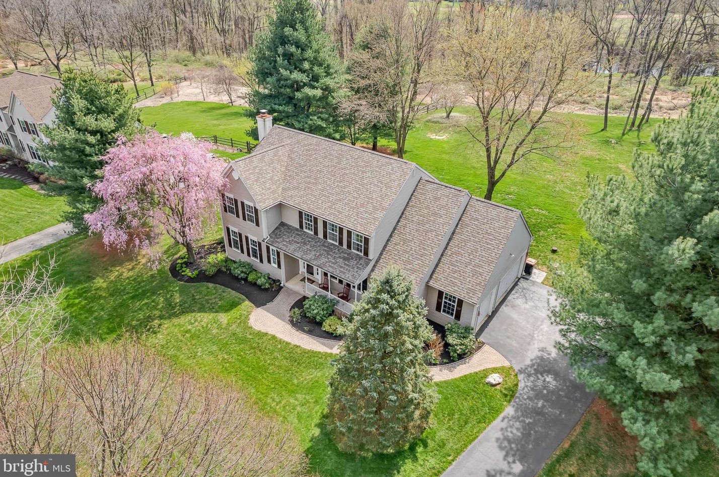 10 Jack Reynolds Way, Avondale PA  19311-1307 exterior