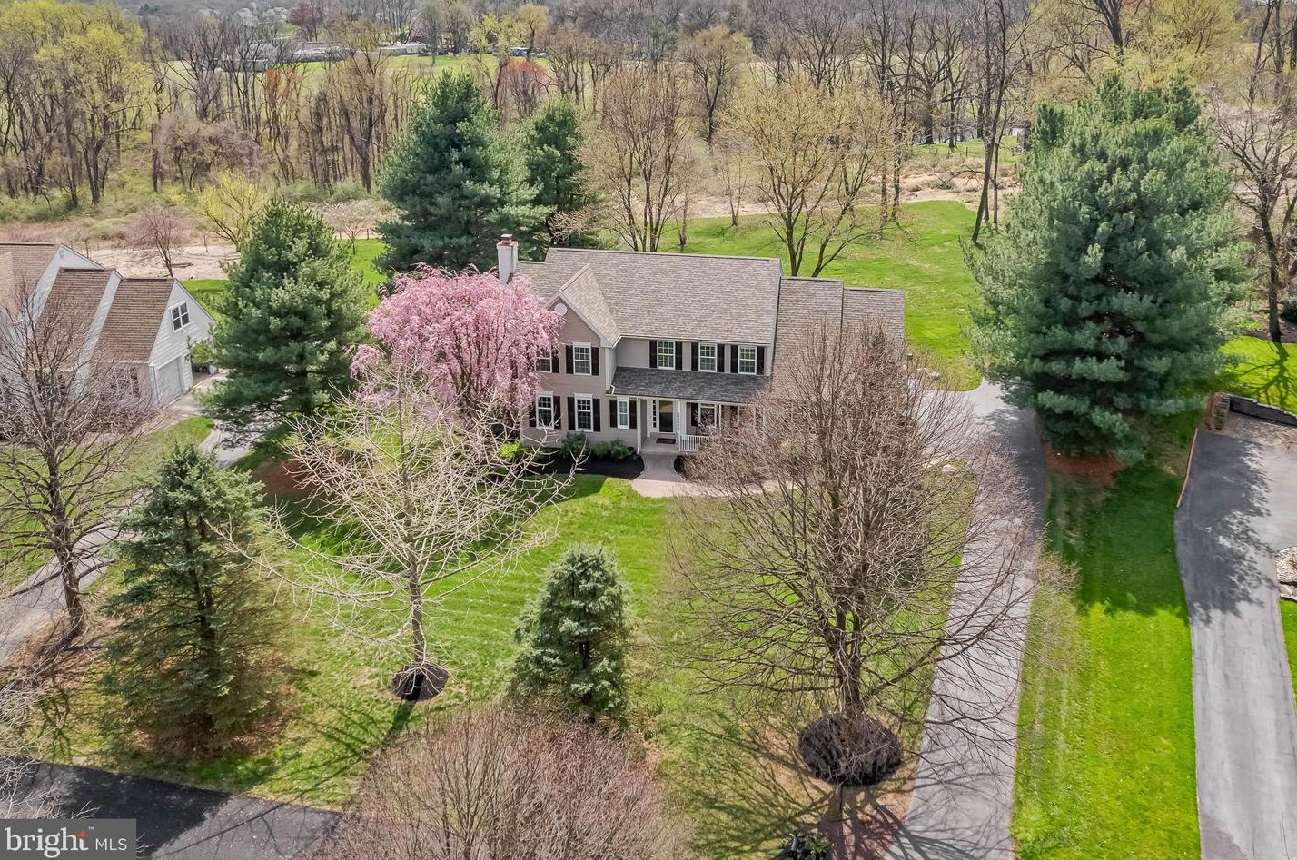 10 Jack Reynolds Way, Avondale PA  19311-1307 exterior