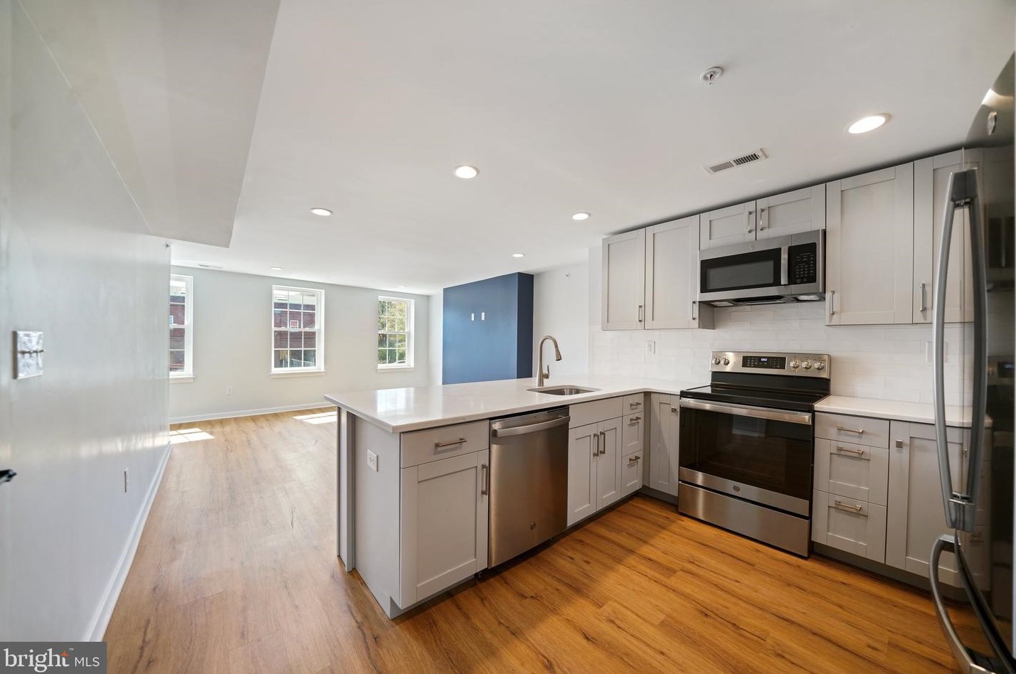 5 N Walnut St #a, West Chester, PA 19380
