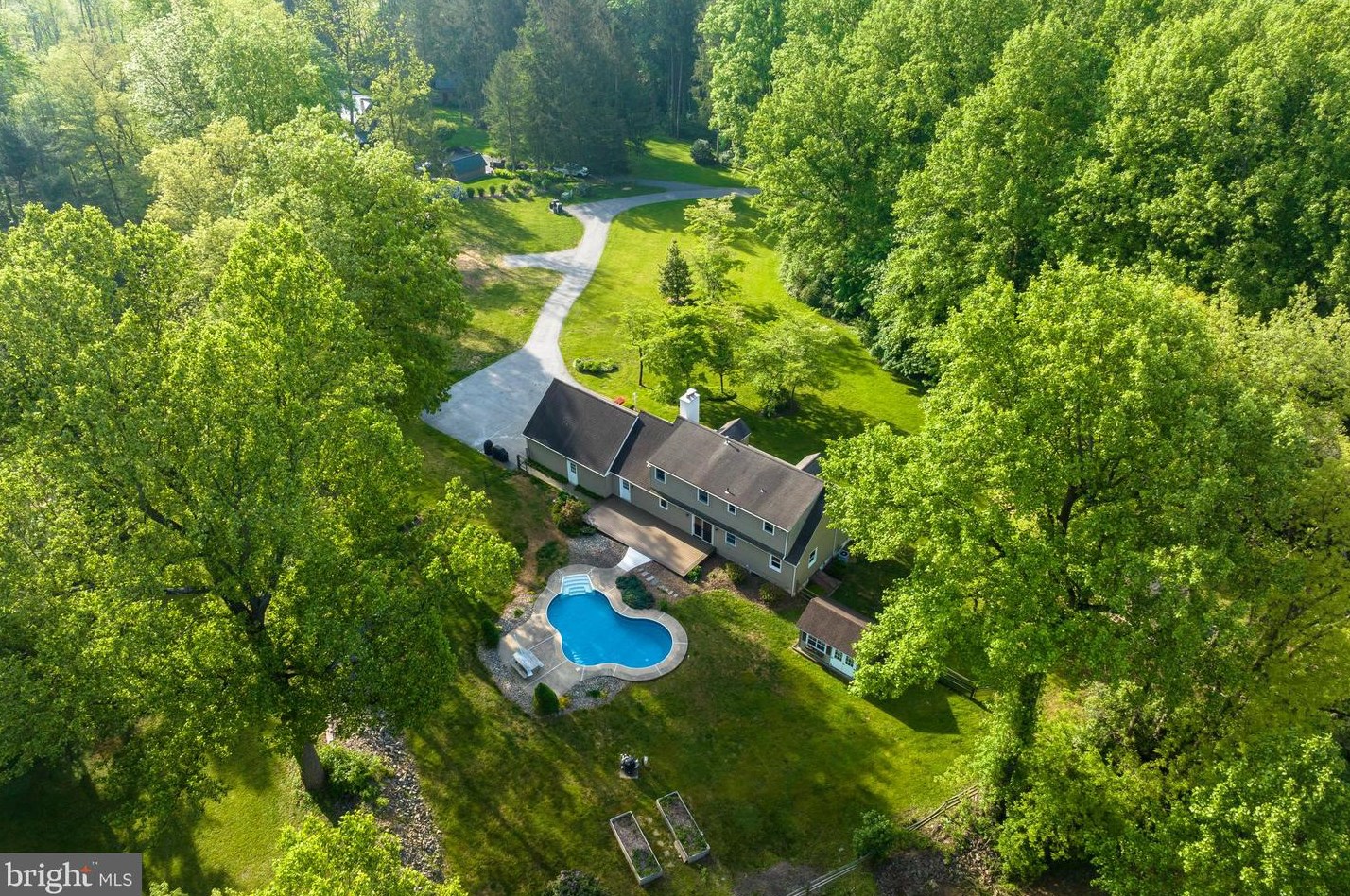 2409 Creek Rd, Glenmoore, PA 19343