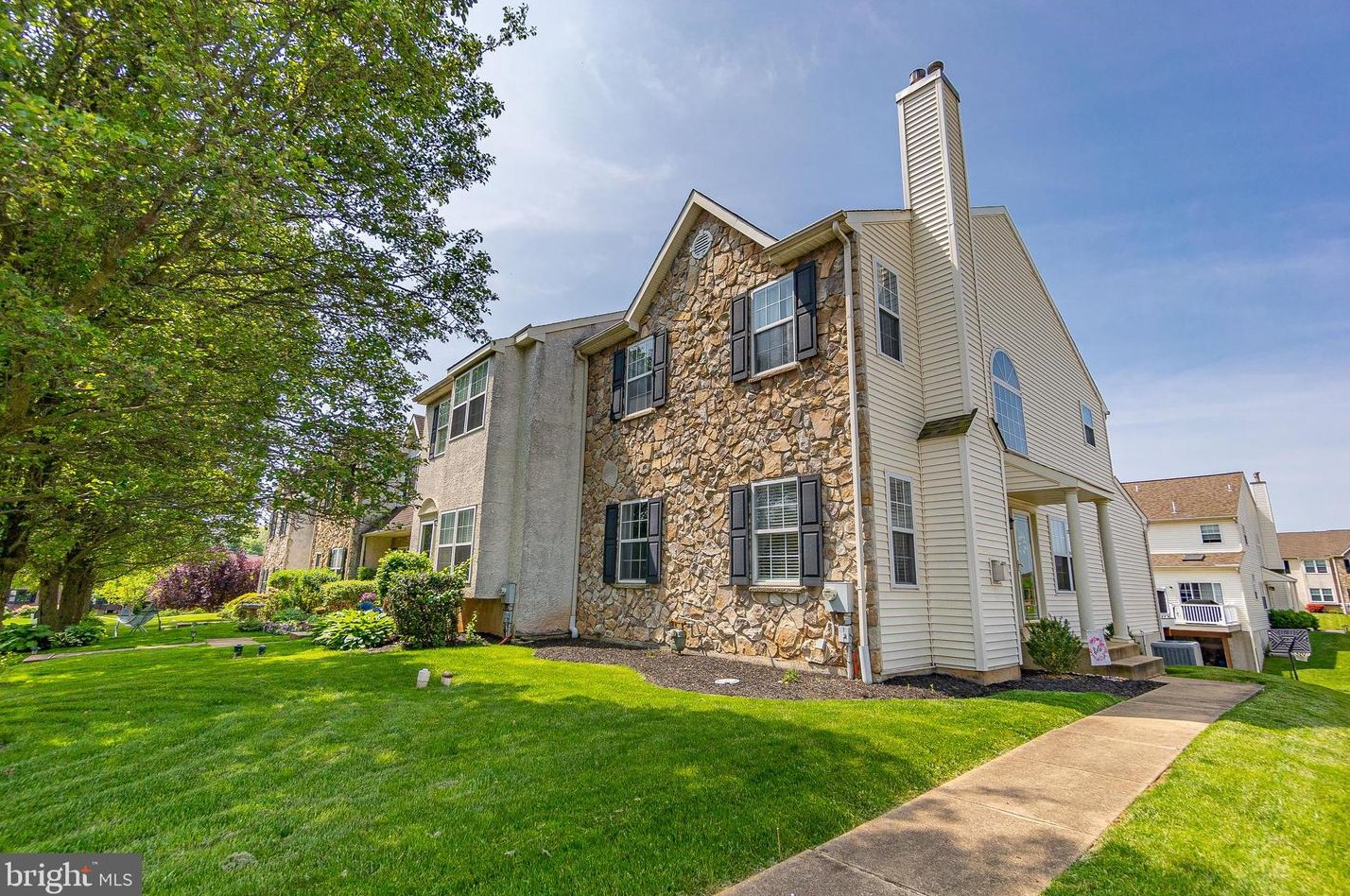 411 Galway Dr, West Chester, PA 19380