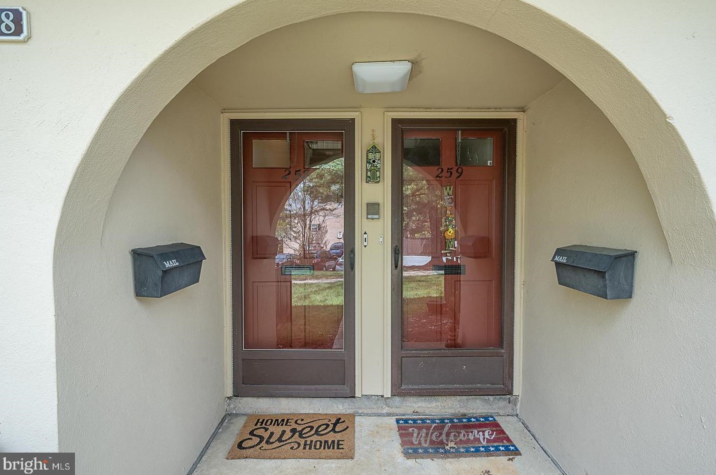 258 Old Forge Crossing, Devon, PA 19333