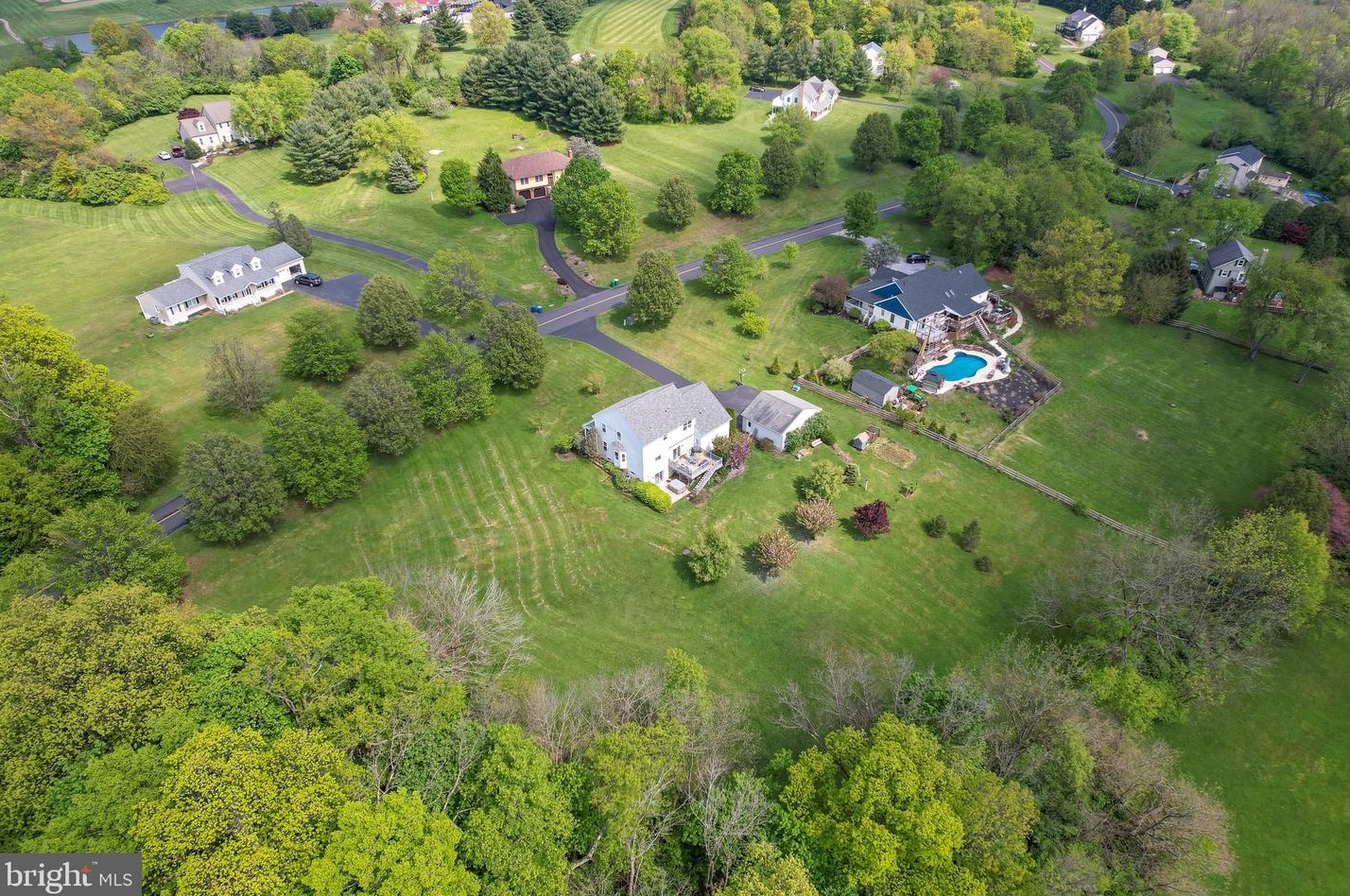 106 Hillside Dr, Spring City, PA 19475-2610