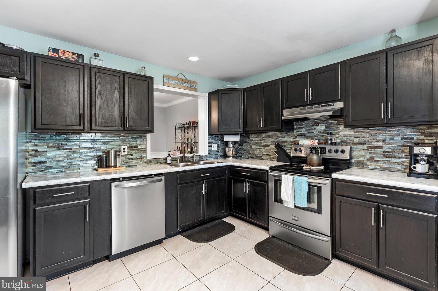 150 Weedon Ct, West Chester, PA 19380