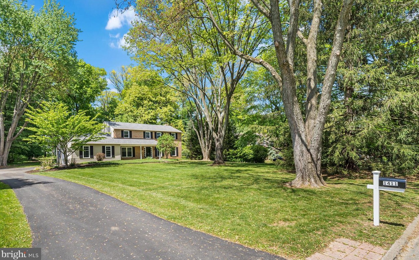 1411 Allan Ln, West Chester, PA 19380