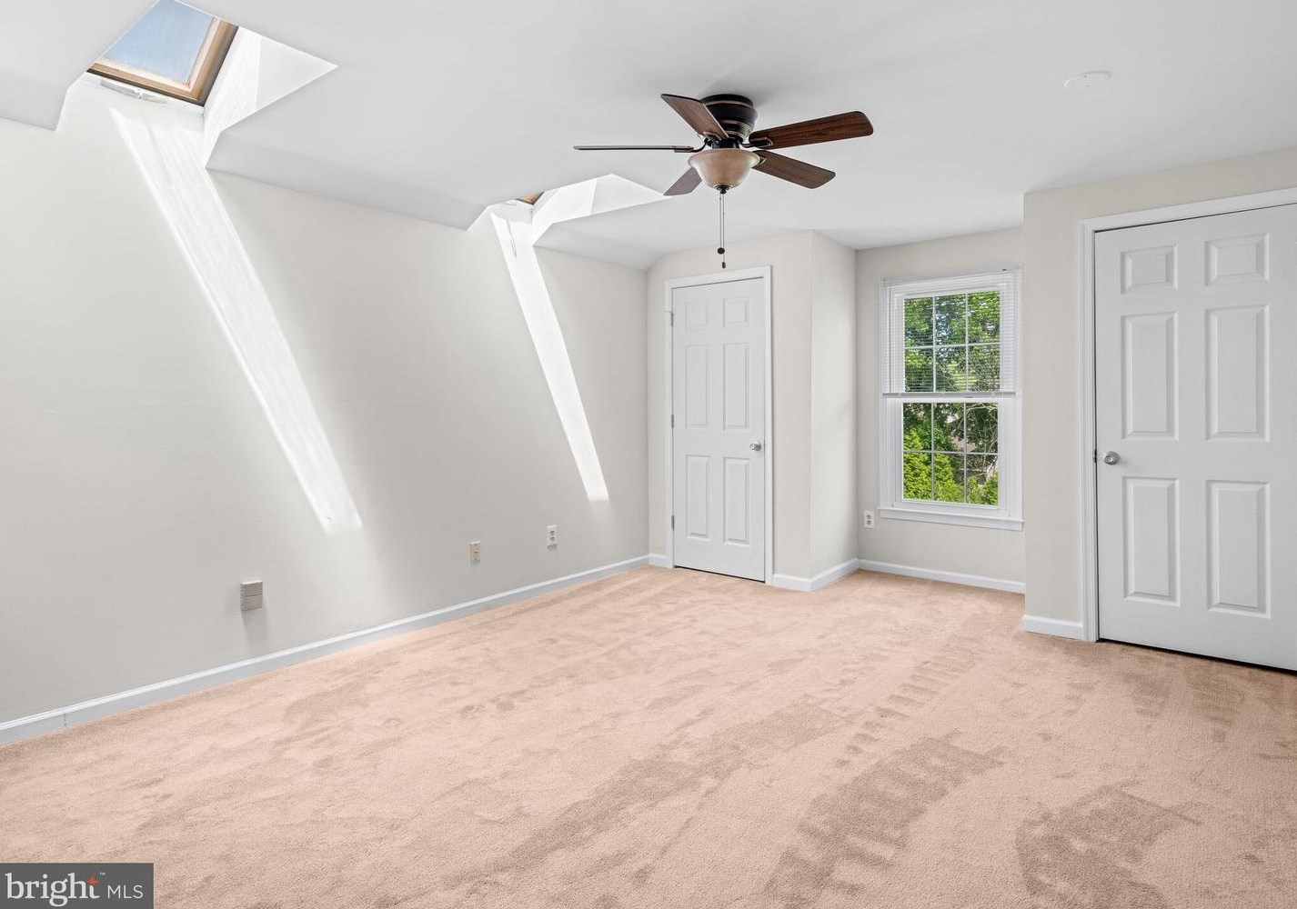 849 Durant Ct, West Chester PA  19380-1722 exterior