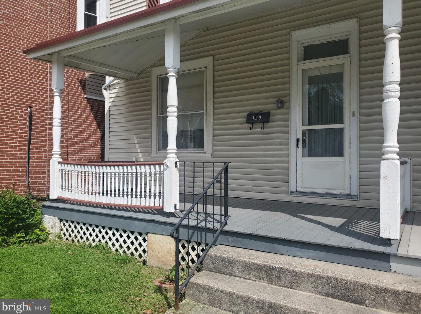439 W 1st Ave, Parkesburg, PA 19365