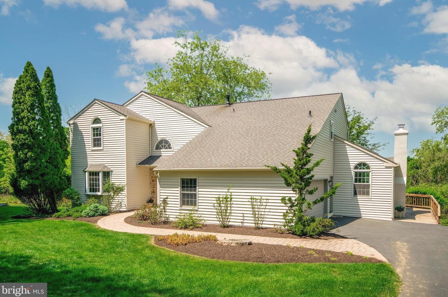 28 Mill Ln, Frazer, PA 19355