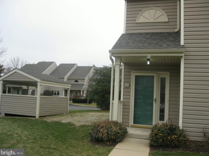 76 Yellowwood Dr, Downingtown, PA 19335