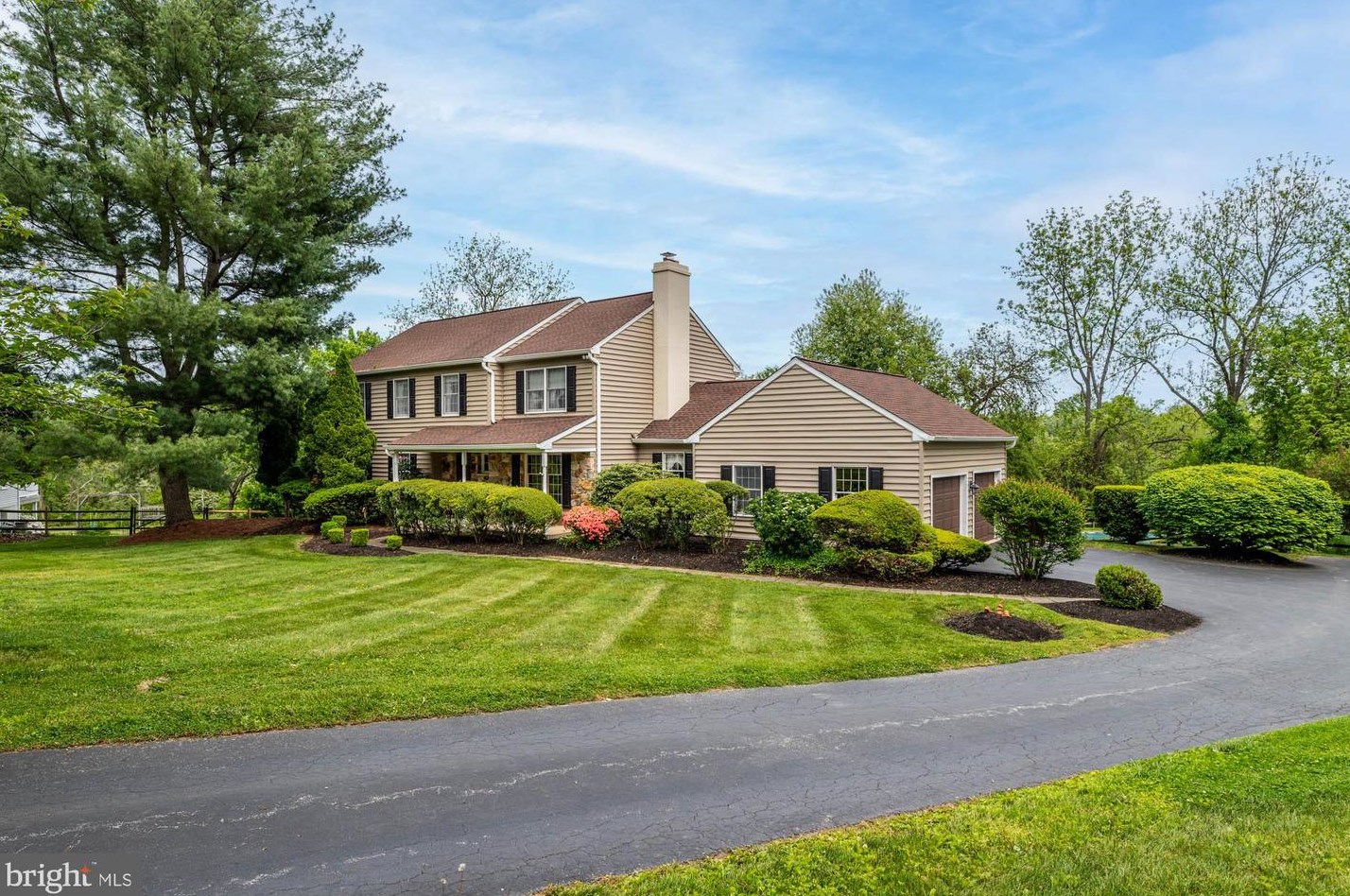 1022 Plumly Rd, West Chester, PA 19382