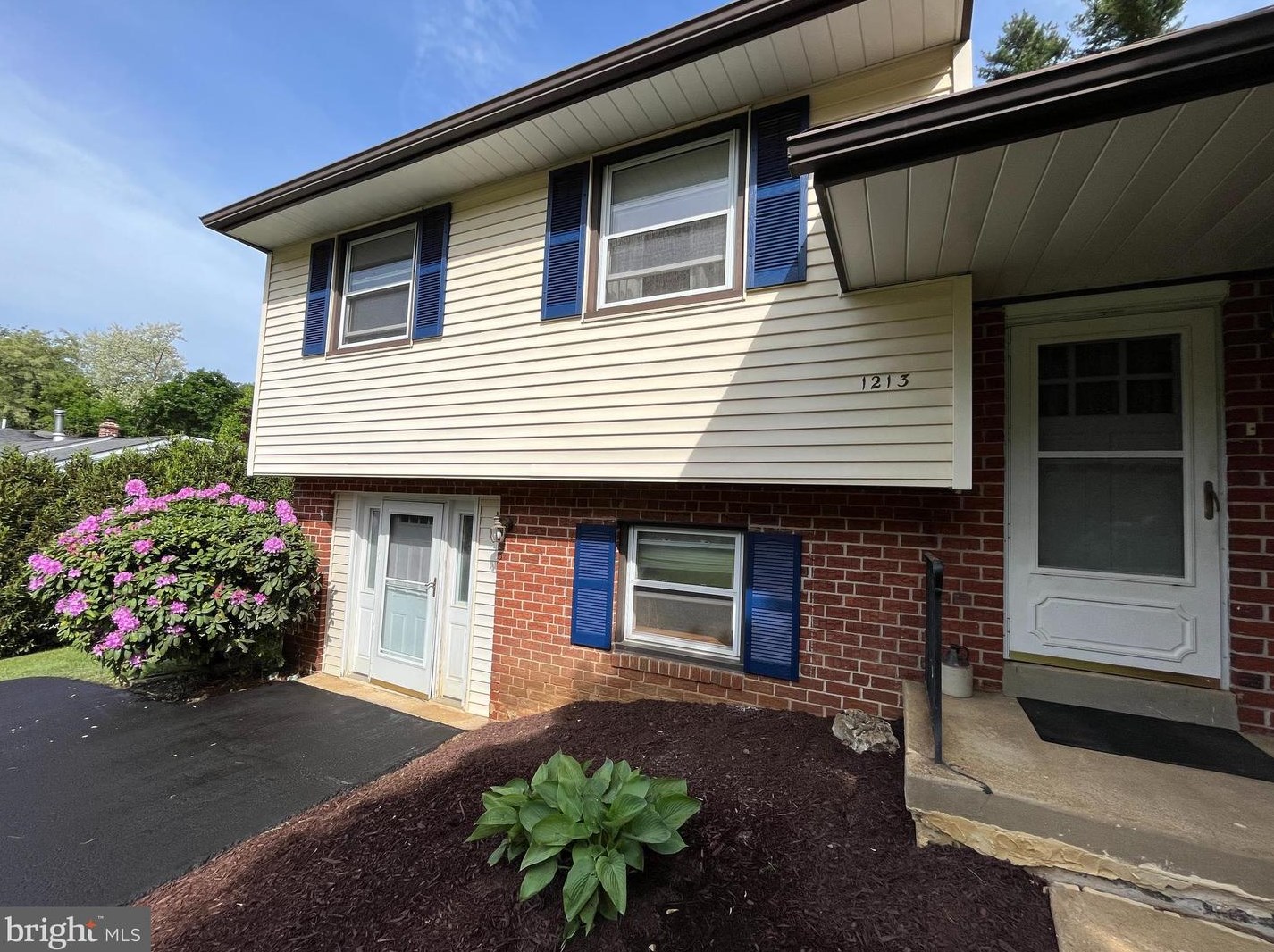 1213 Farmington Ln, West Chester, PA 19380