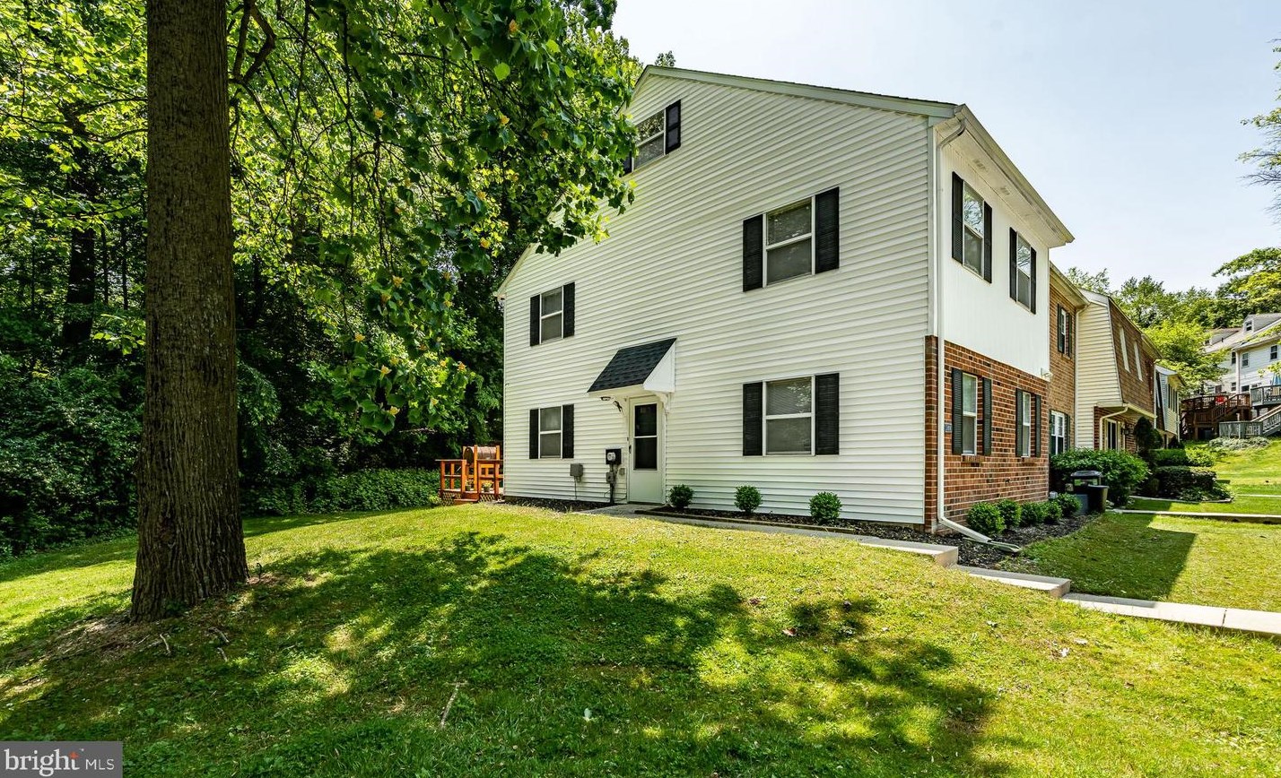 388 Wells Ter, West Chester, PA 19380-2138