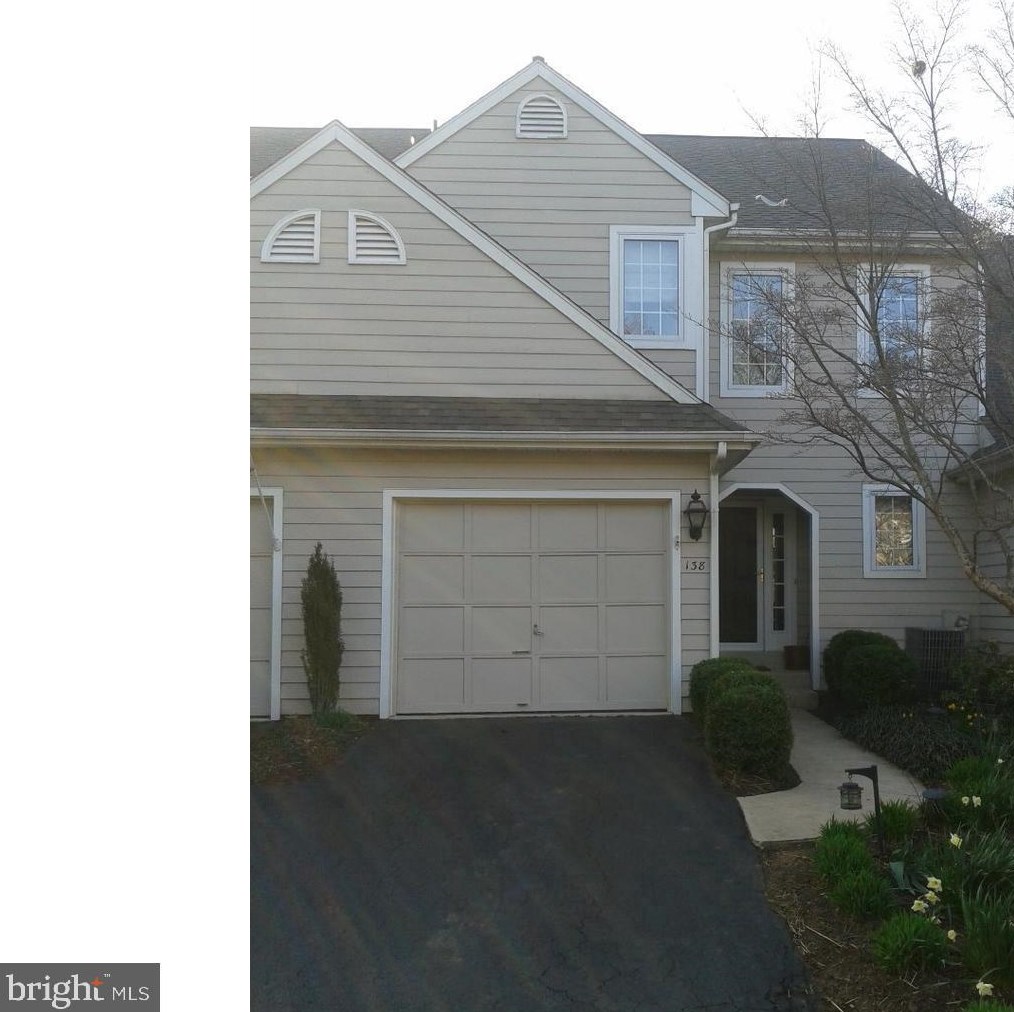 138 N Village Ln, Chadds Ford, PA 19317