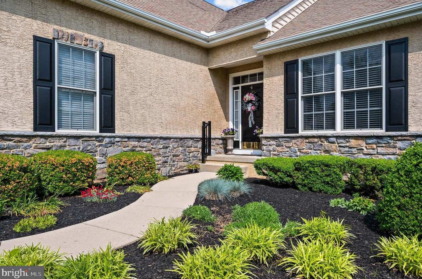 130 Crescent Rd #9, Landenberg, PA 19350