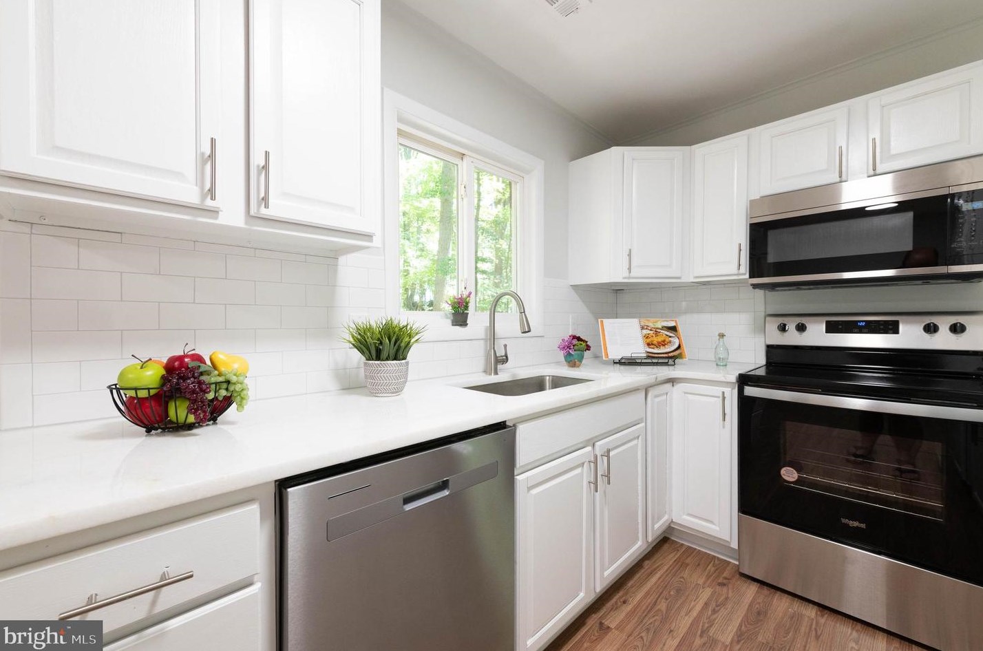 325 Misty Patch Rd, Coatesville, PA 19320
