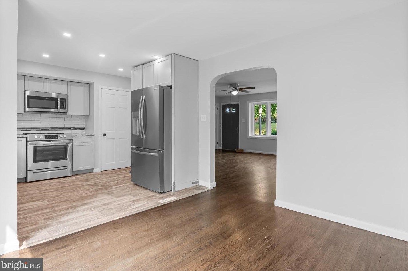 1128 Laurel Dr, West Chester PA  19380-4035 exterior