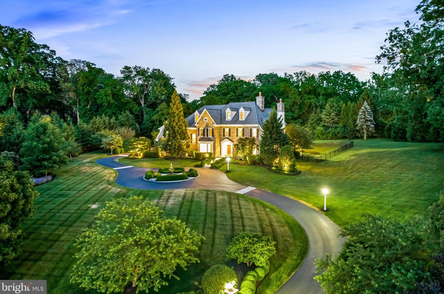 318 Winfield Rd, Devon, PA 19333