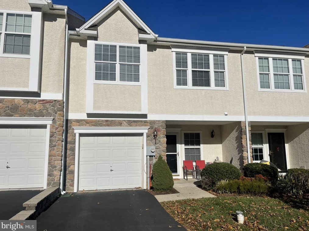 2749 Shelburne Rd, Downingtown, PA 19335