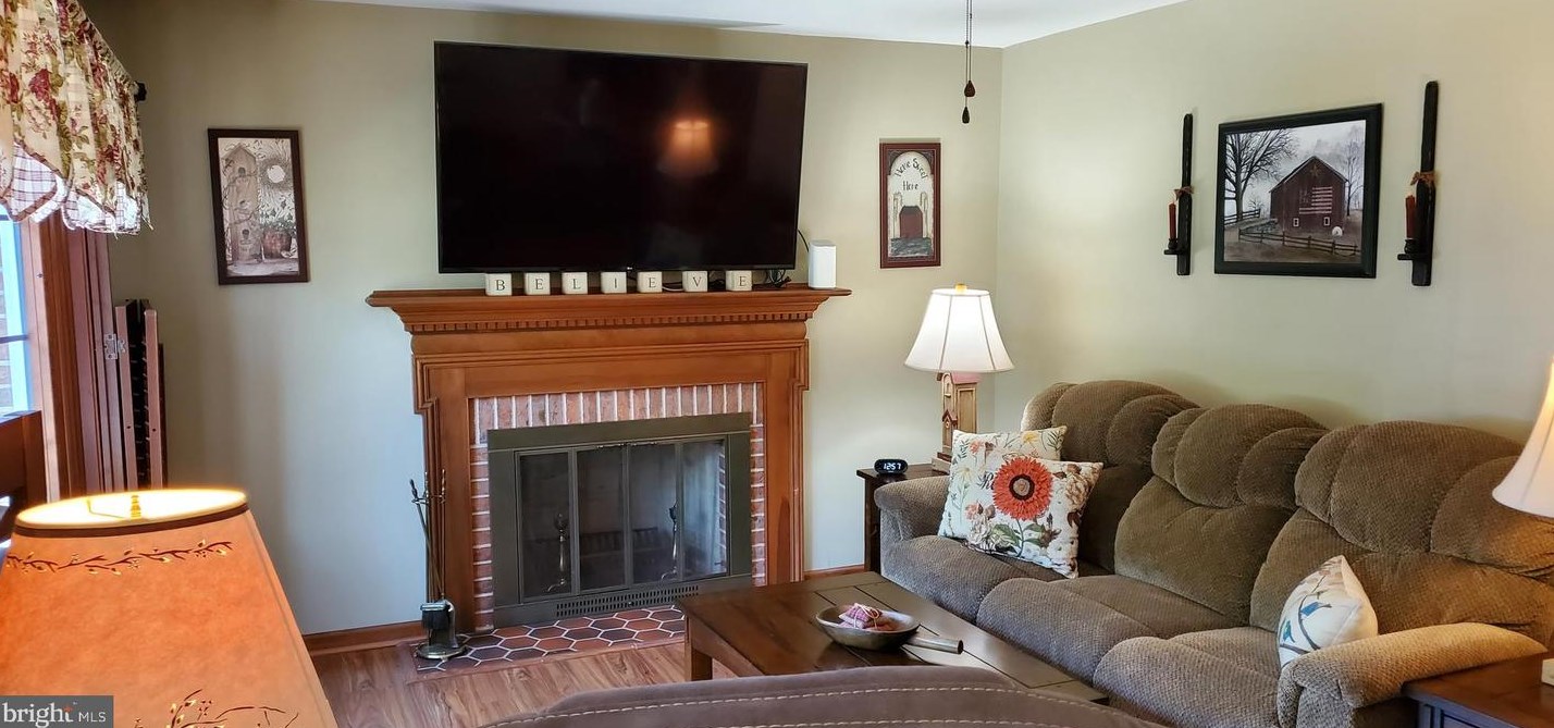 1505 Robin Rd, Romansville, PA 19320-4512