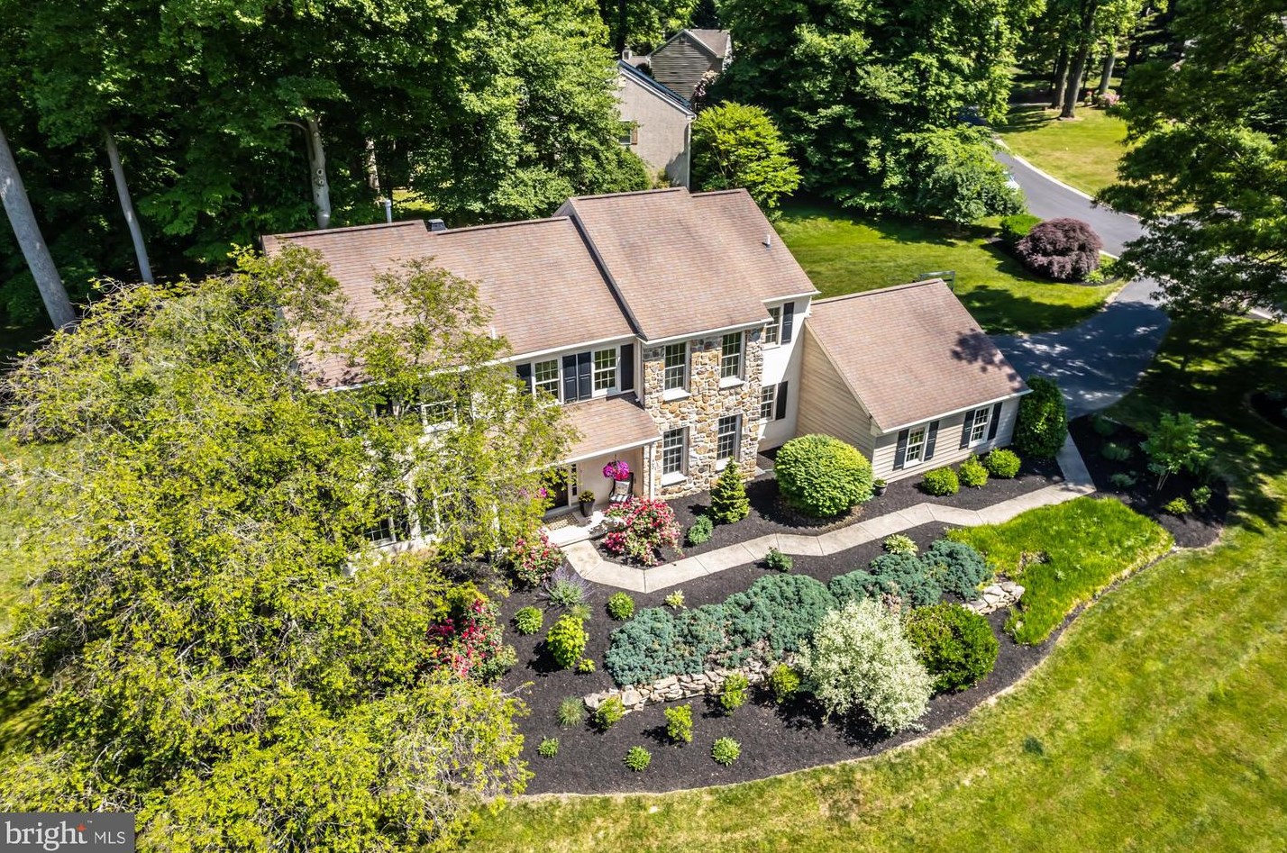 460 Beaumont Cir, West Chester, PA 19380-6412
