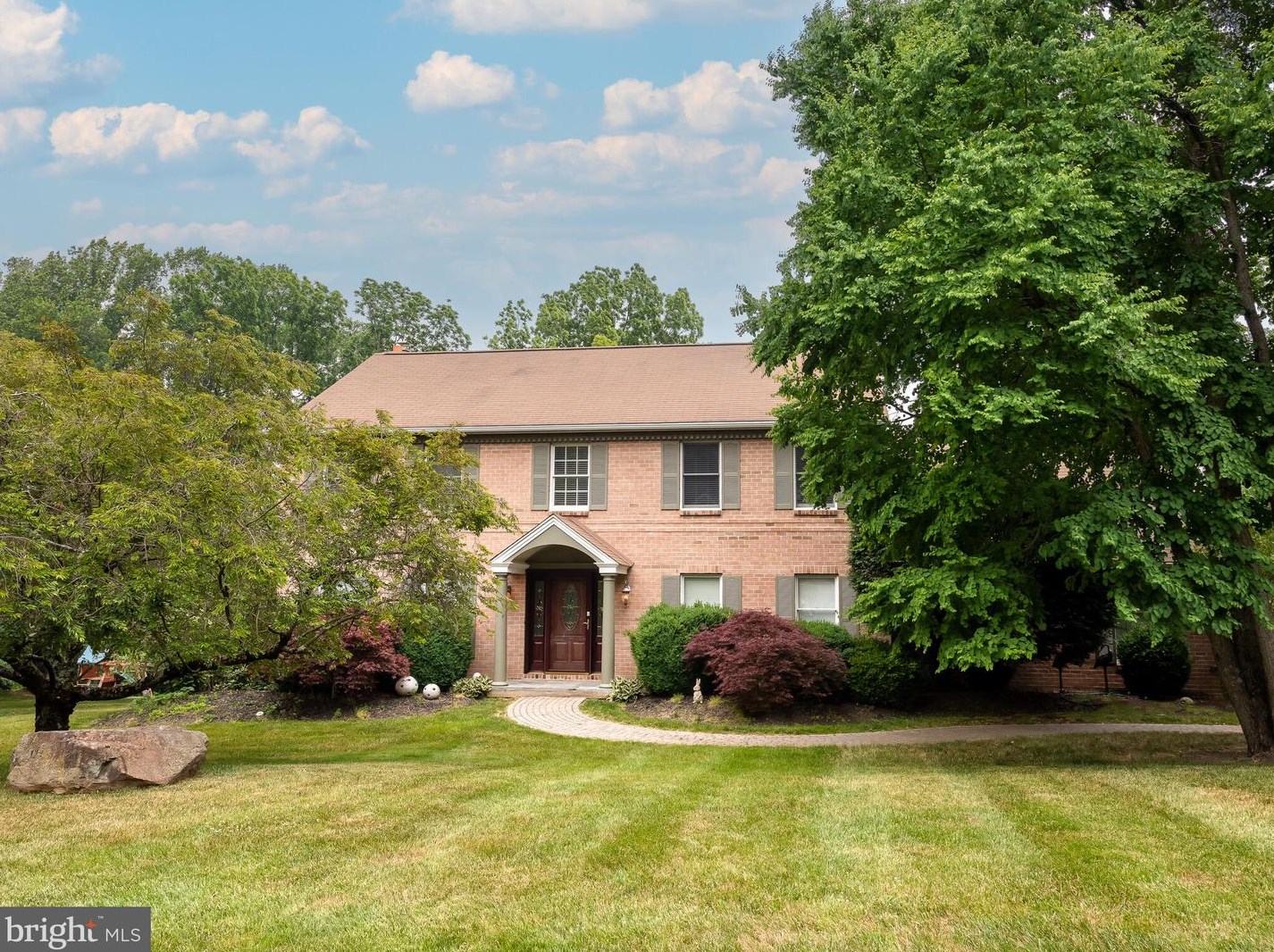 1642 Bow Tree Dr, West Chester, PA 19380-6408
