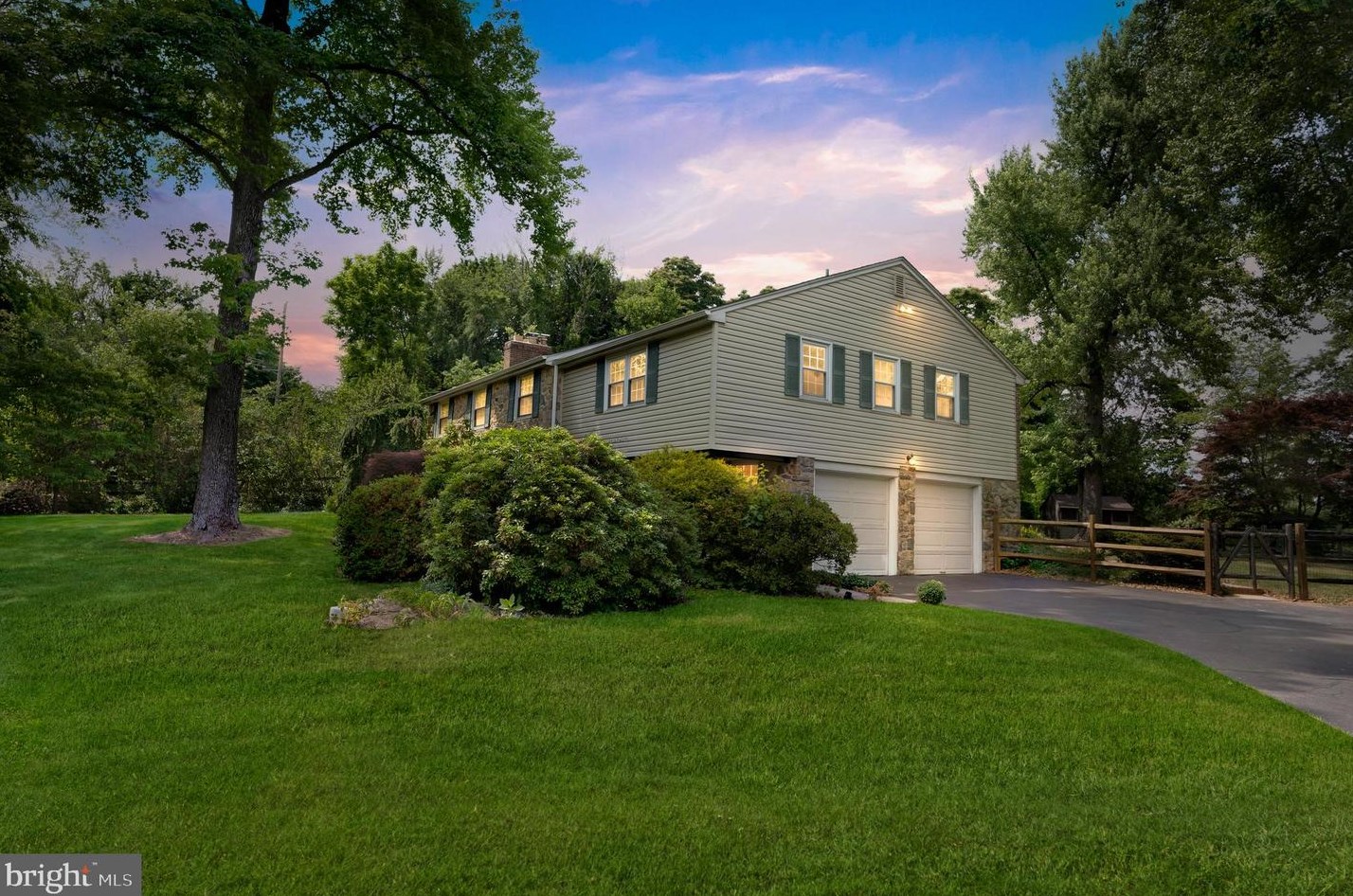 26 Brookmont Dr, Frazer, PA 19355-3123