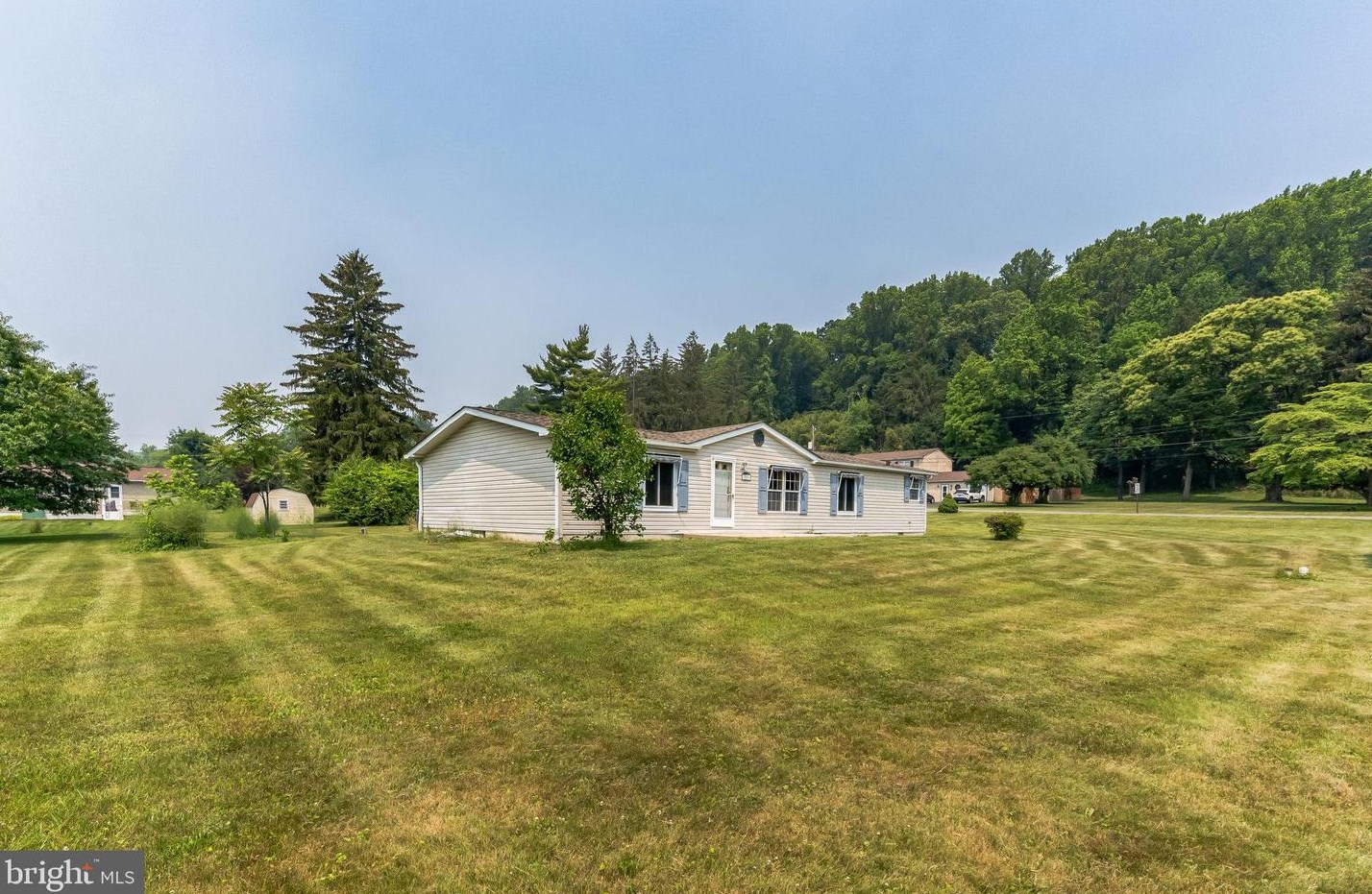 390 Loomis Ave, Romansville, PA 19320-2332