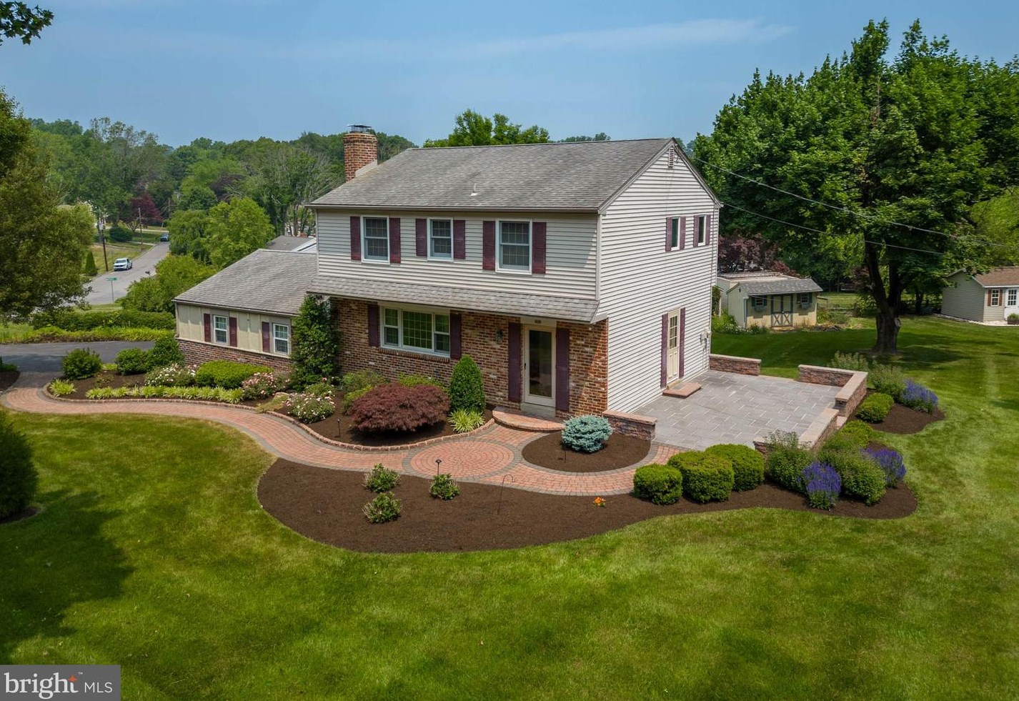 813 Edward Ln, West Chester, PA 19382-5558