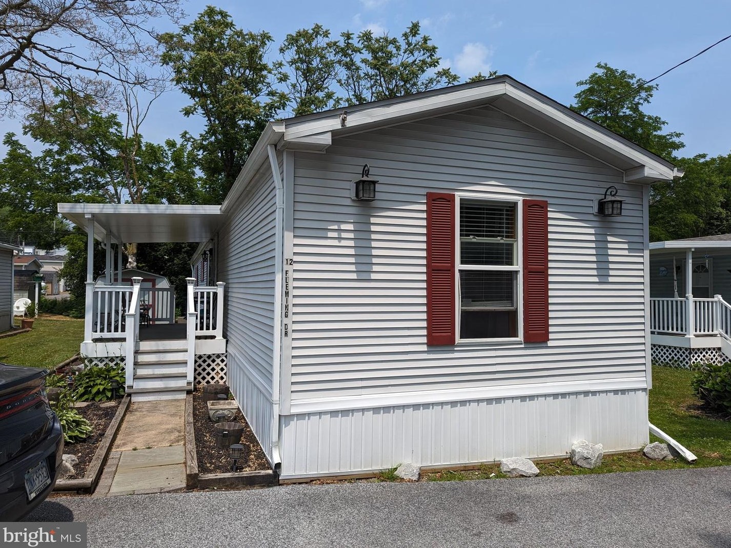 12 Fleming Dr, Romansville, PA 19320-4263