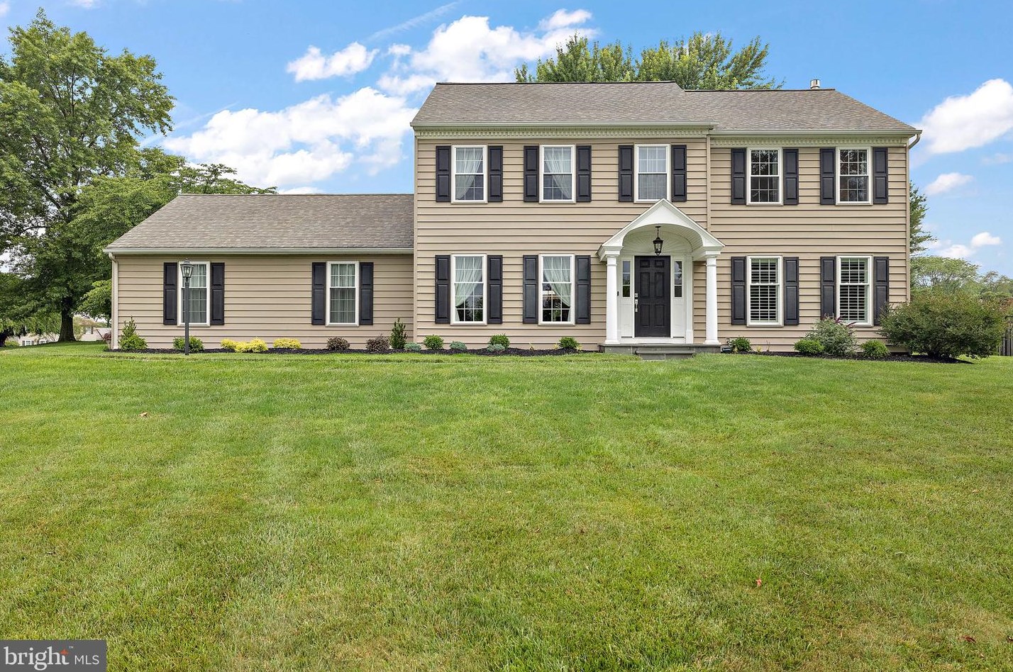 799 Trout Run Dr, Frazer, PA 19355-3146