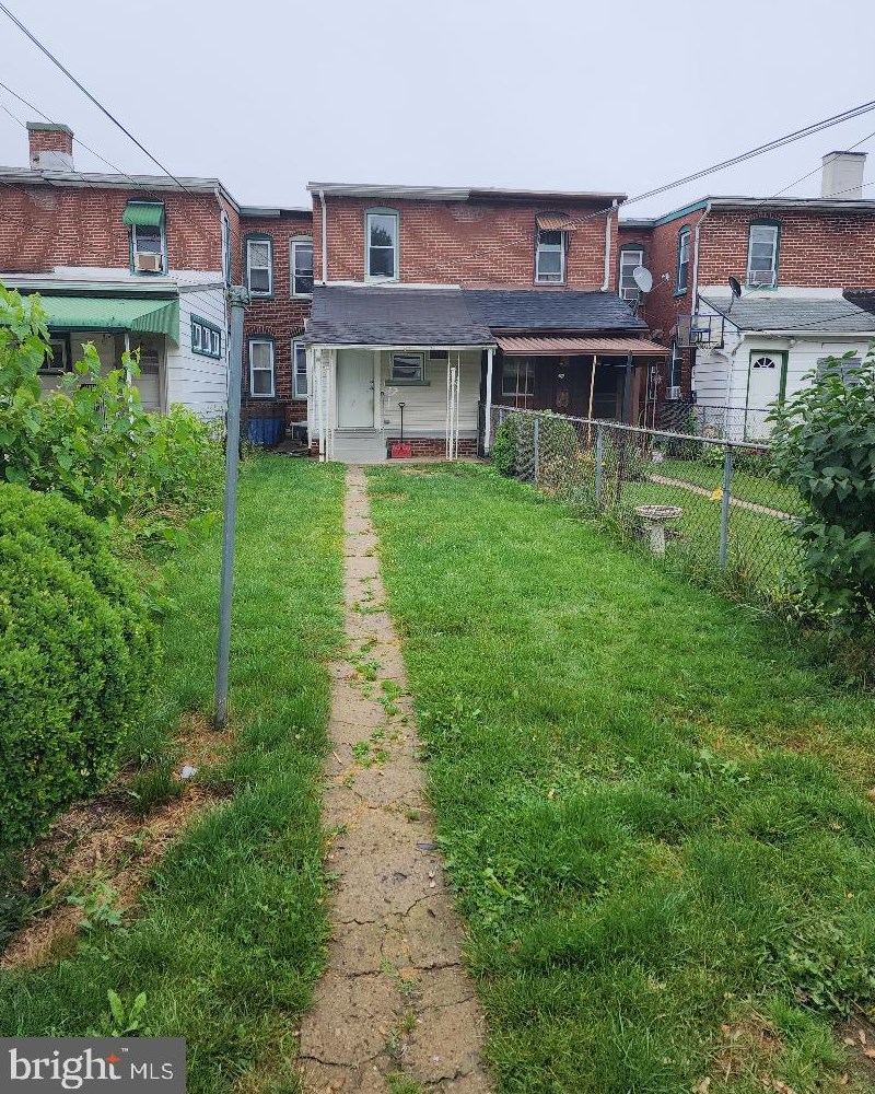 126 Strode Ave, Romansville PA  19320-3030 exterior