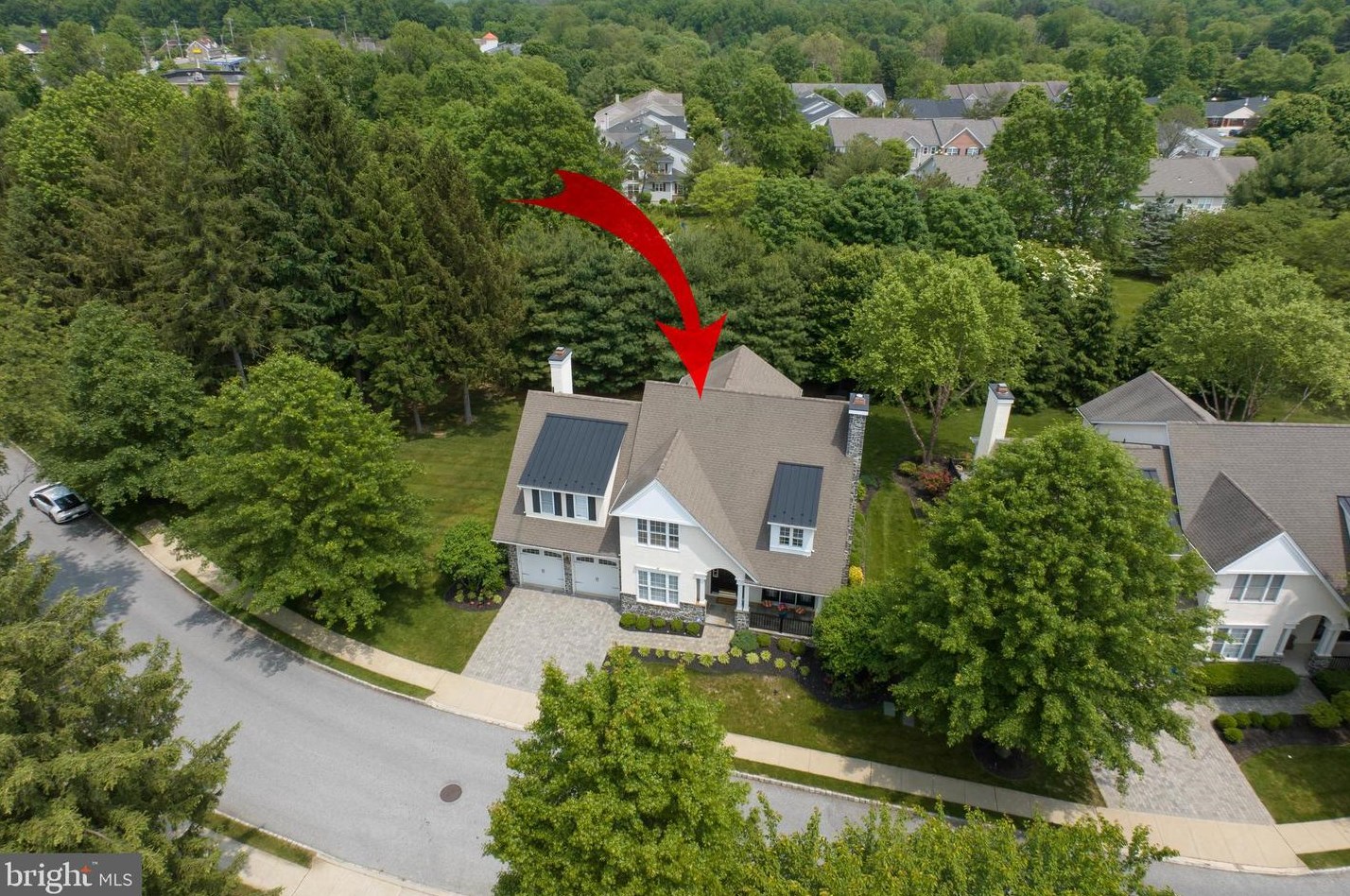 201 Caleb Dr, West Chester PA  19382-6177 exterior