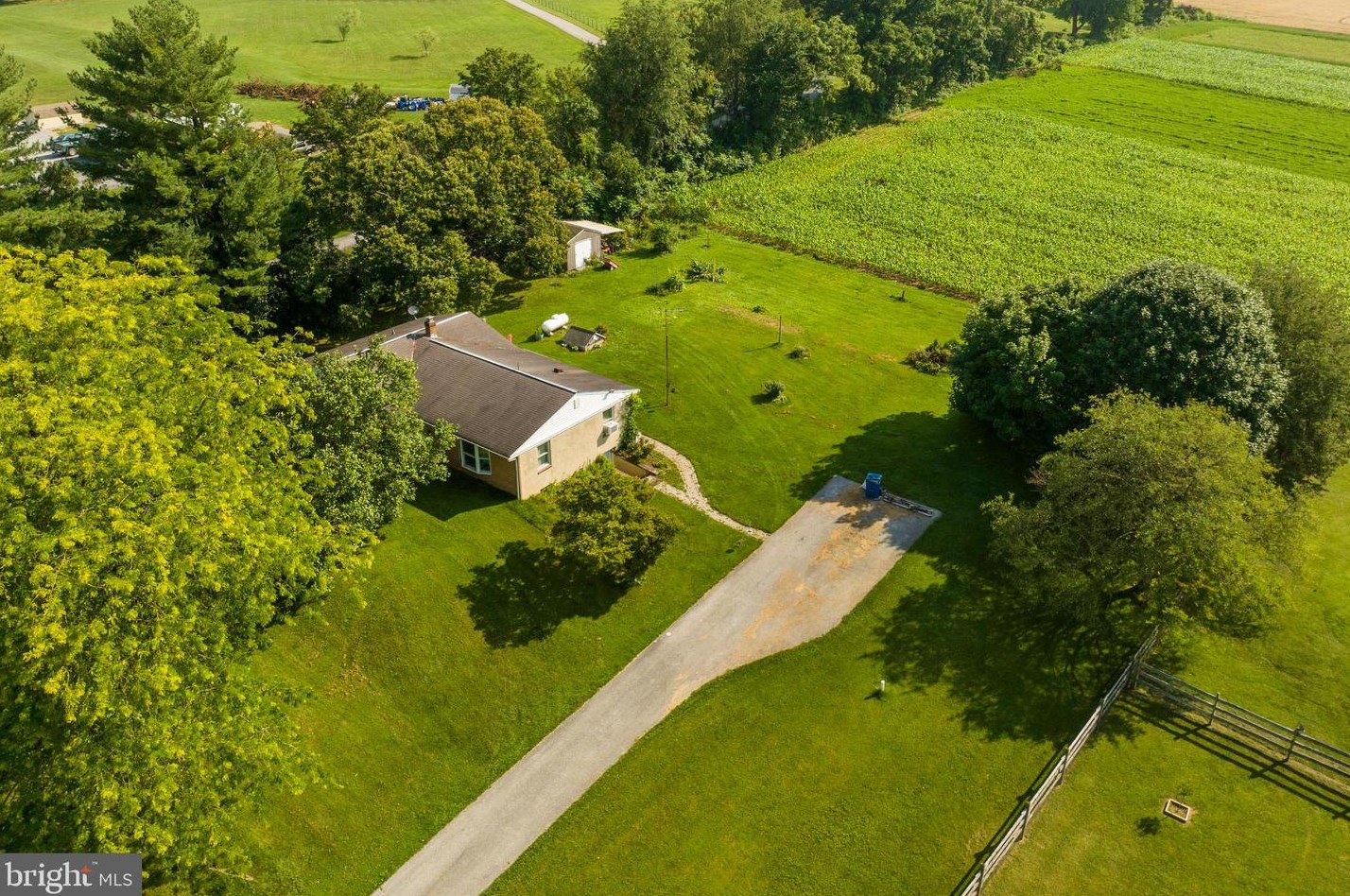 230 Old Wilmington Rd, Romansville, PA 19320-1103