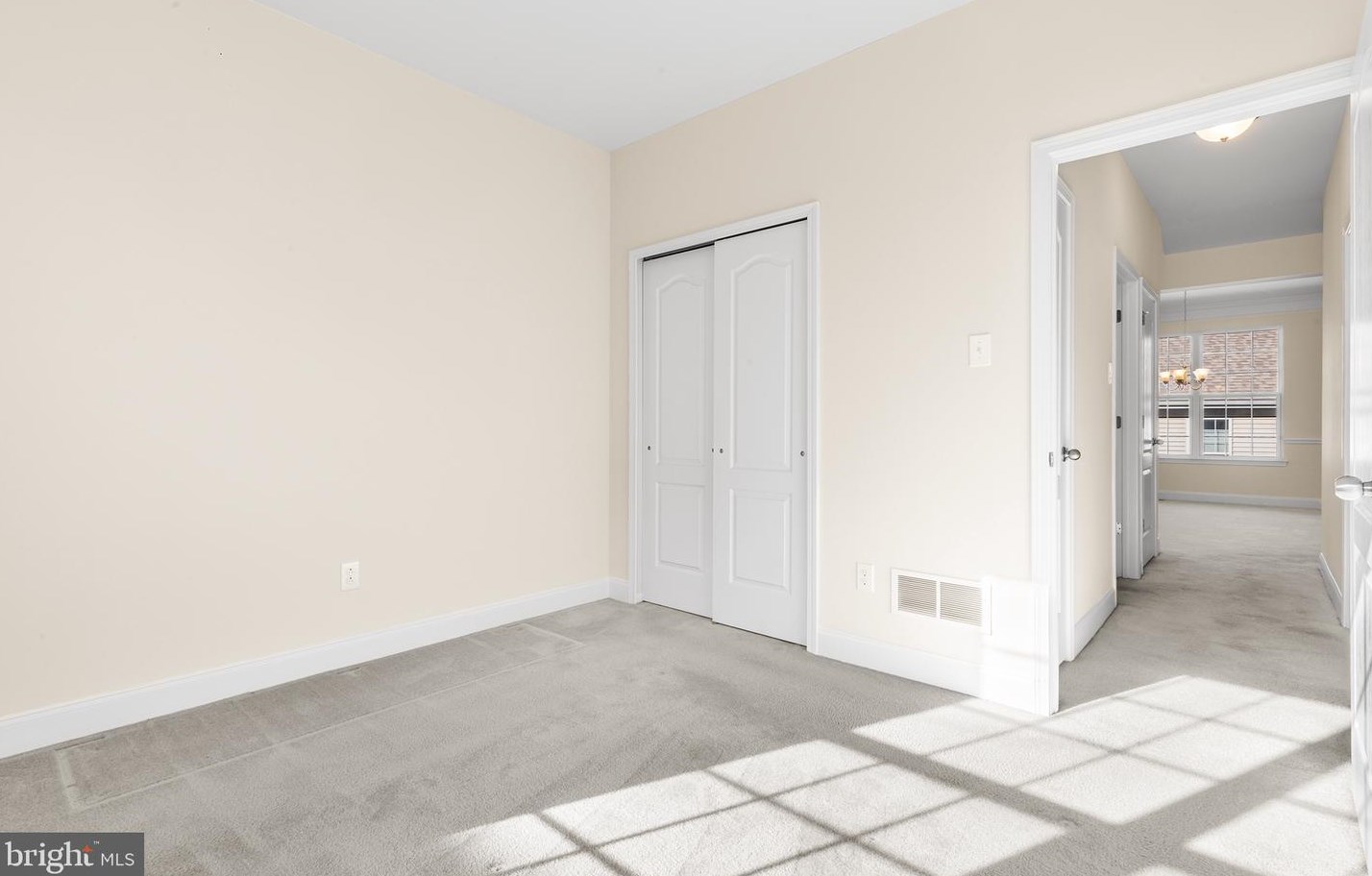 429 Lockport Ln, Coatesville PA  19320-6544 exterior