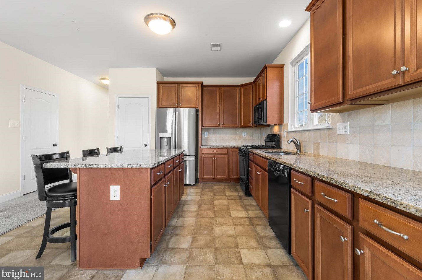 429 Lockport Ln, Coatesville PA  19320-6544 exterior