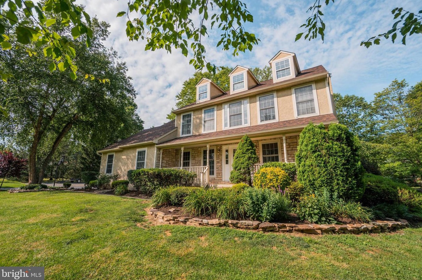 524 Richards Cir, Pottstown, PA 19465