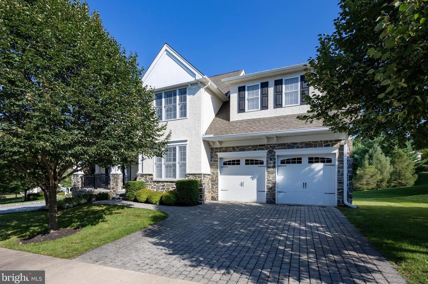 226 Caleb Dr, West Chester, PA 19382-6176