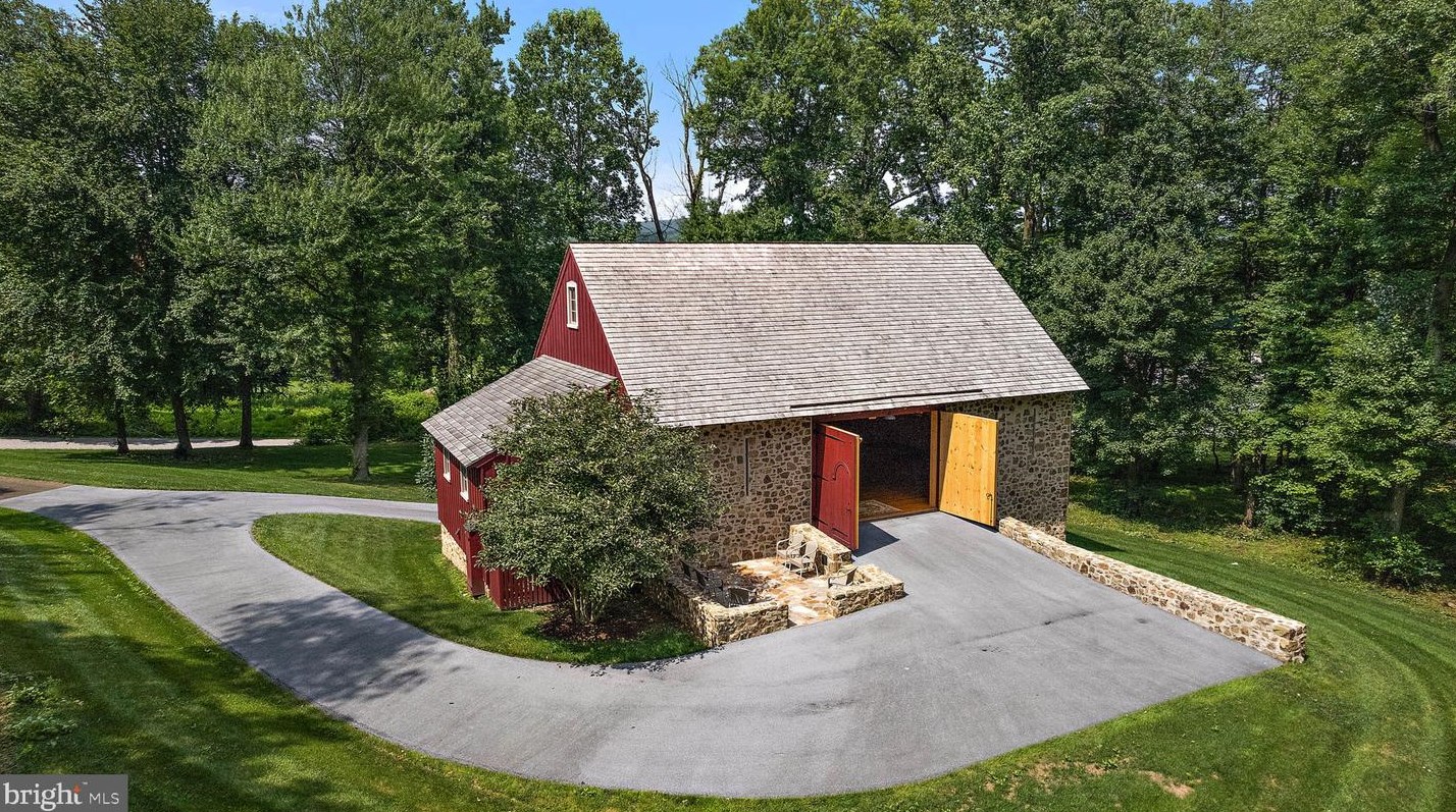 82 Brownstone Ln, Marsh, PA 19520