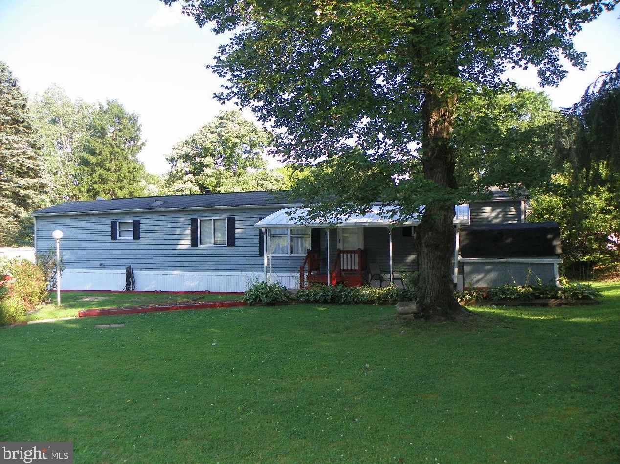 1312 Stayman St, West Chester, PA 19380-1611