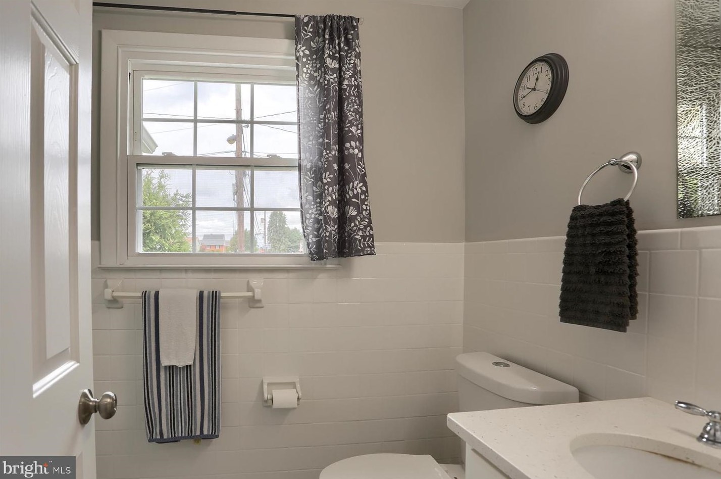 892 Chestnut St, Coatesville PA  19320-3317 exterior