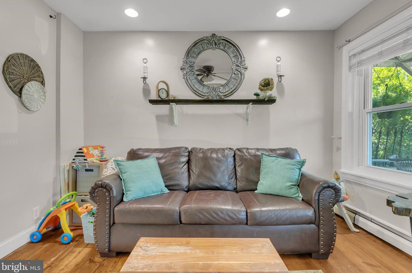 814 Latshaw Rd, Spring City PA  19475-1208 exterior