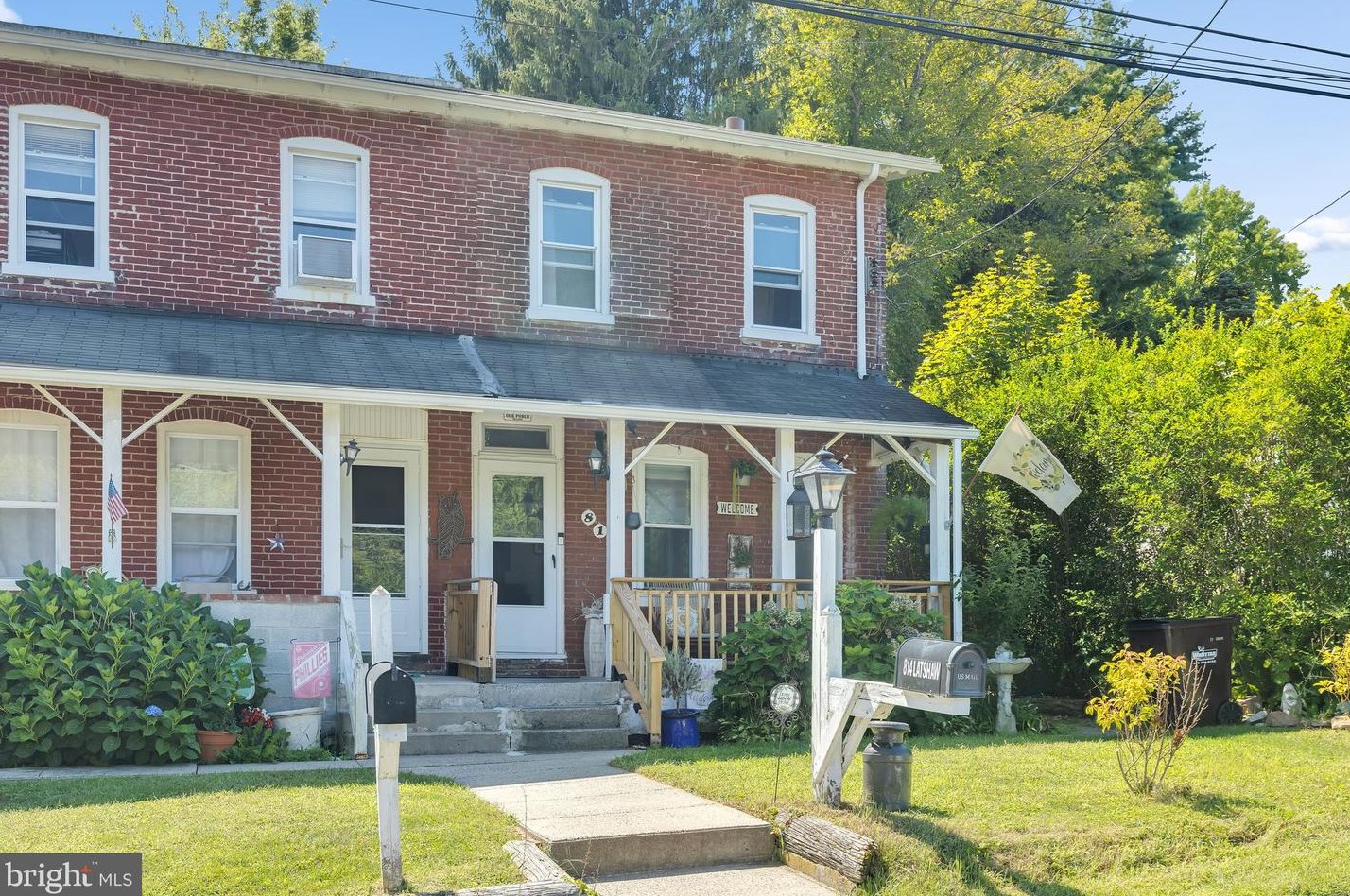 814 Latshaw Rd, Spring City, PA 19475