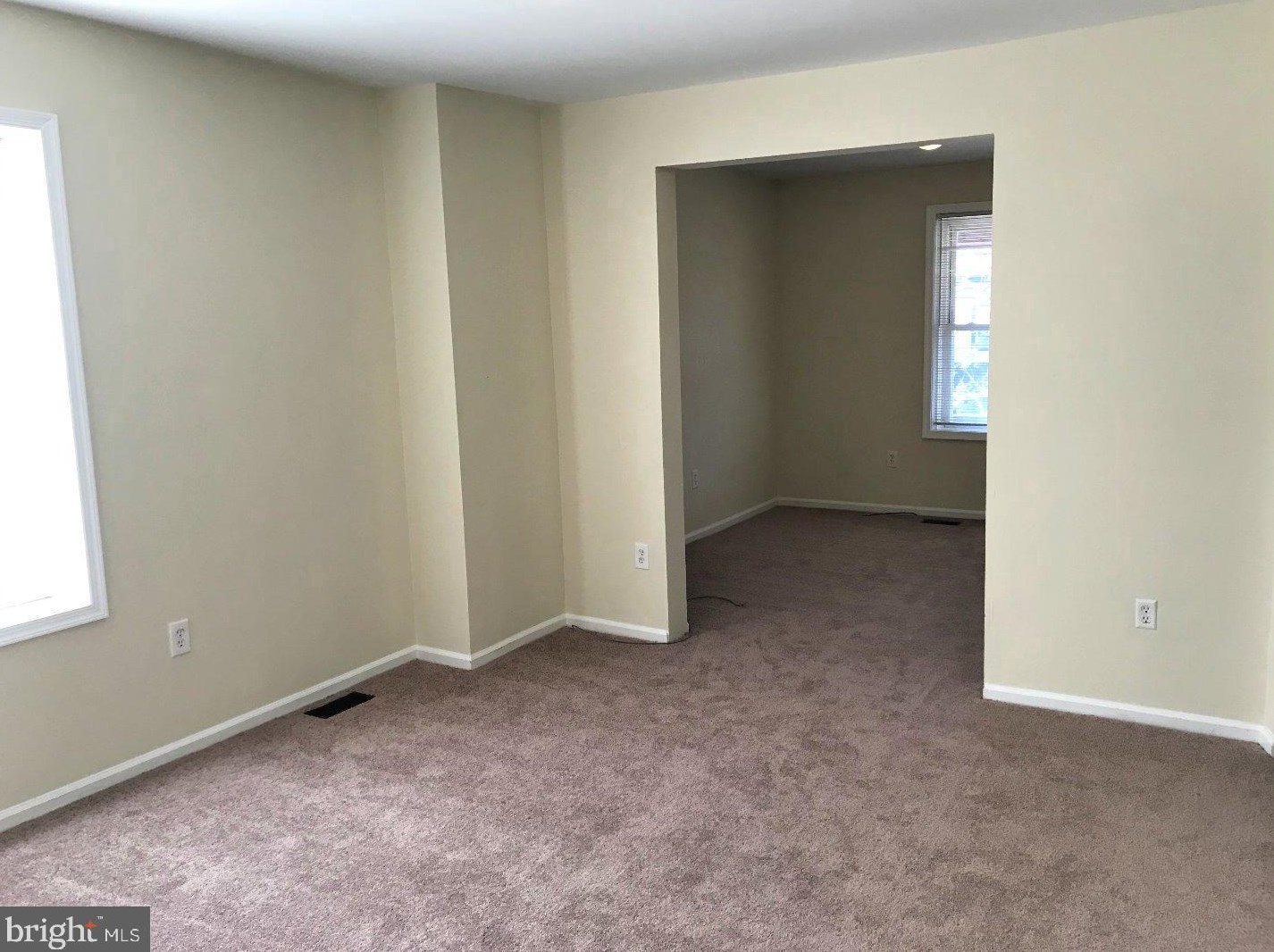 371 1st Ave, Romansville PA  19320-3702 exterior