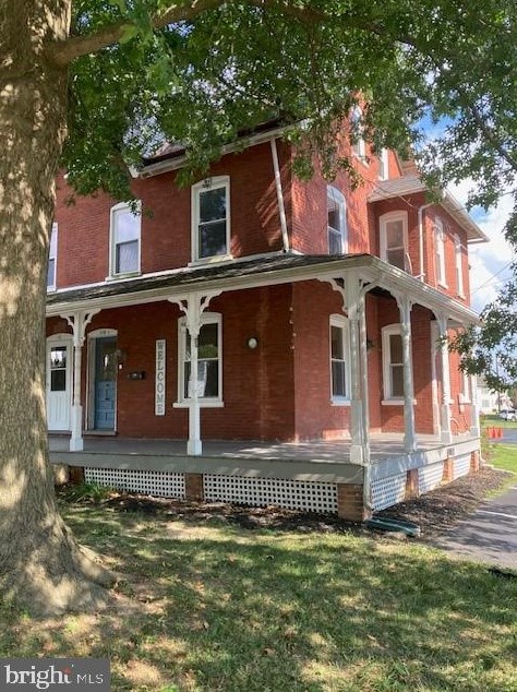 114 E Locust St, Oxford, PA 19363