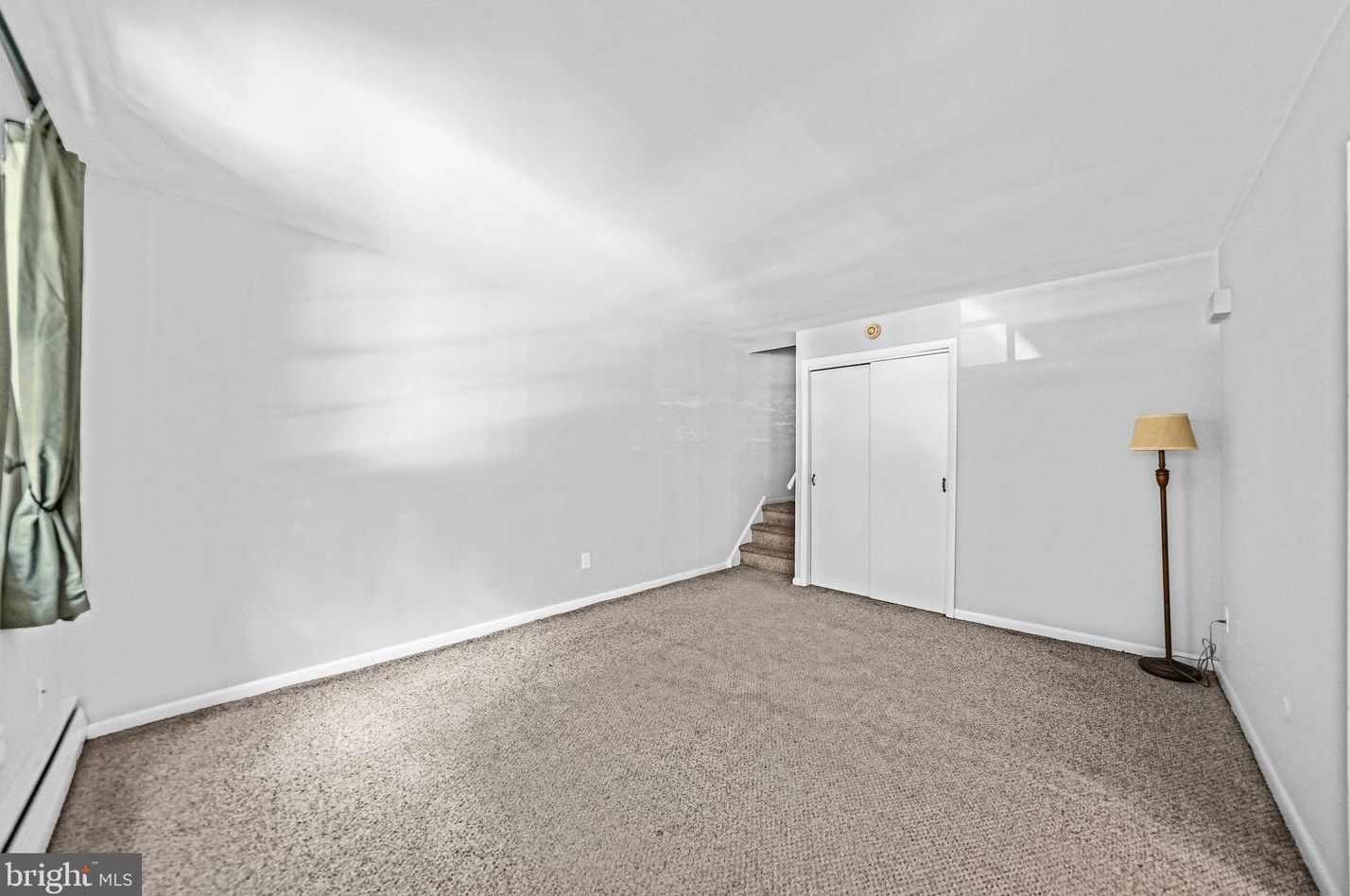 207 Walnut Hill Rd, West Chester PA  19382-6520 exterior