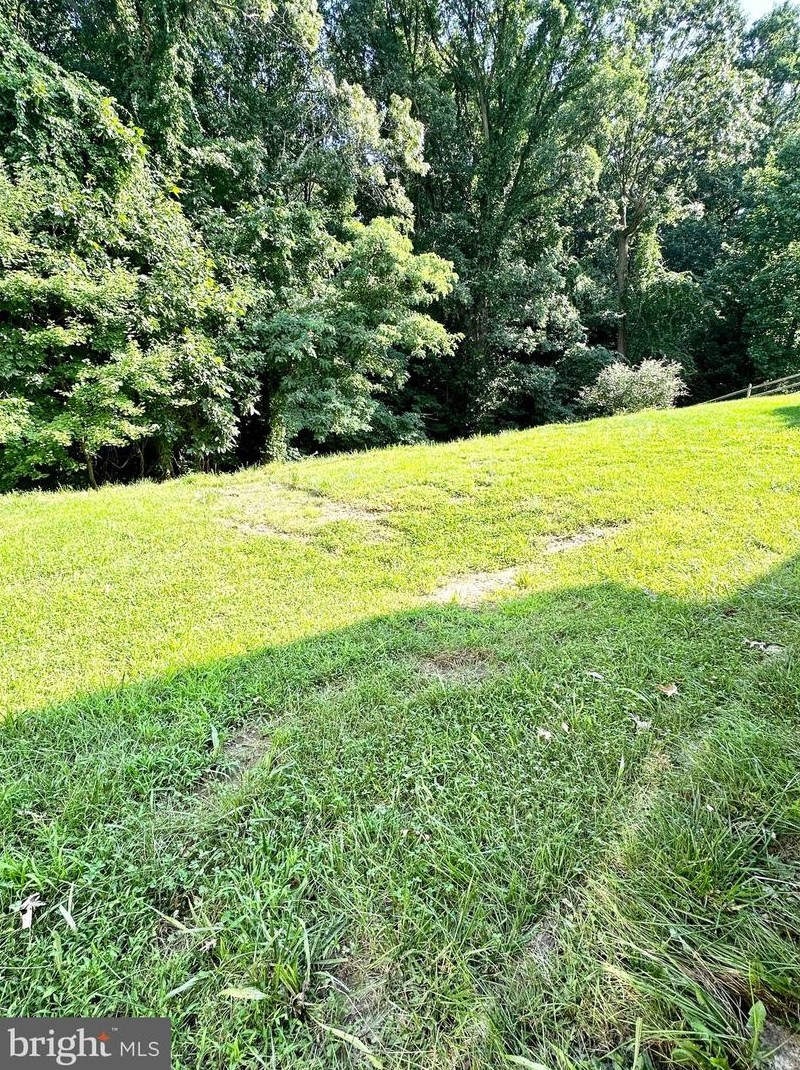 133 Country Run Dr, Romansville PA  19320-3069 exterior