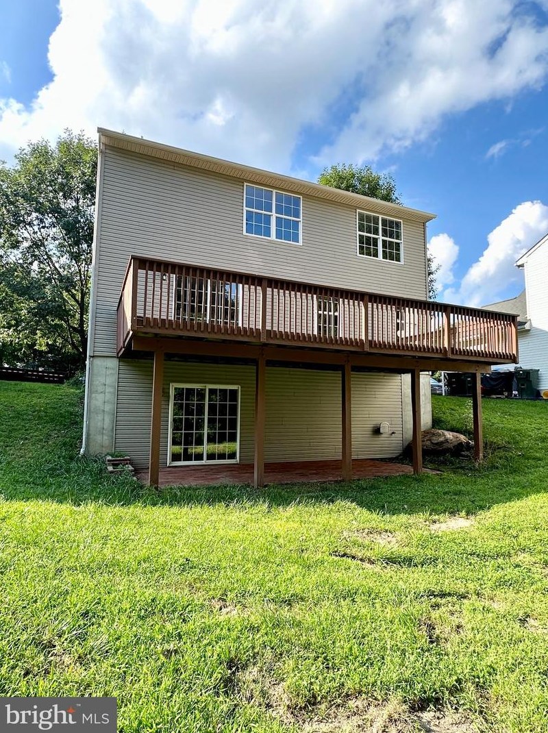 133 Country Run Dr, Romansville PA  19320-3069 exterior