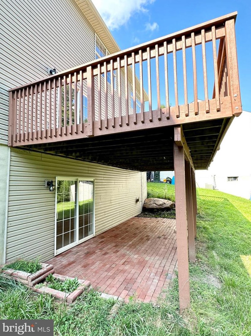 133 Country Run Dr, Romansville PA  19320-3069 exterior